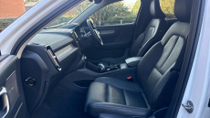 Volvo XC40 2.0 B4P Ultra Dark 5dr Auto Petrol Estate